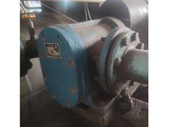 武漢冰連製冷有限公司使（shǐ）用冷凍機專用（yòng）齒輪泵