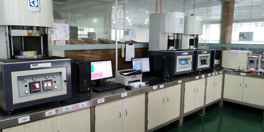 橡膠（jiāo）製品老化