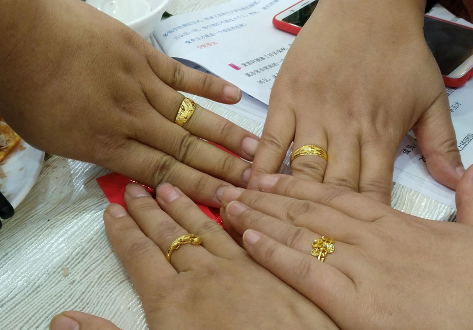 禮品金（jīn）戒指