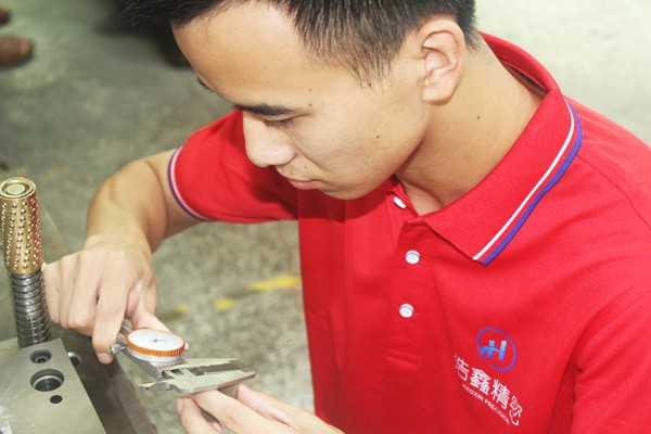 精密五（wǔ）金衝壓加工