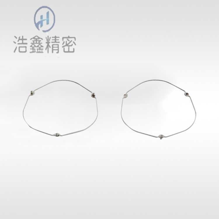 做微孔深加工時選擇激光打孔設（shè）備的優勢（shì）有哪些